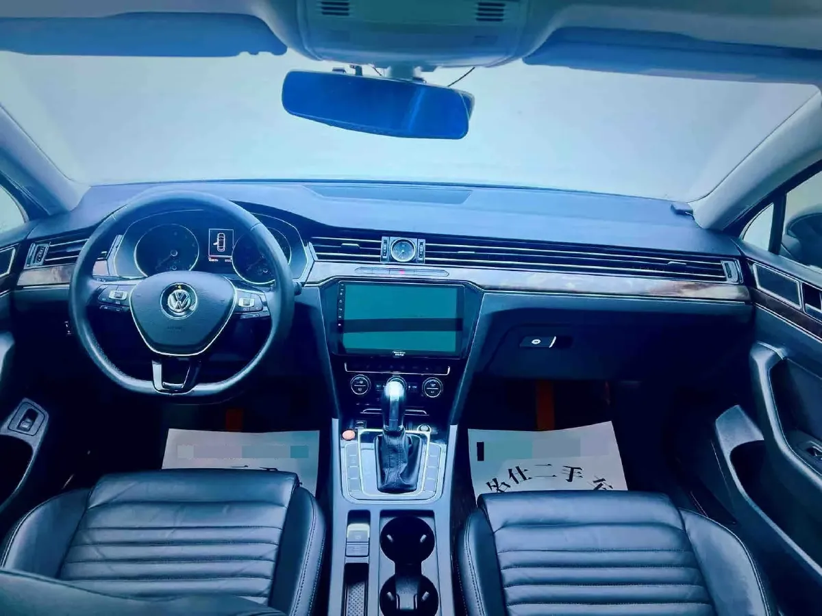 2018 Volkswagen Magotan 1.8T 180HP L4 7DCT,autocango,china used car exporter,china ev exporter,chinese used car exporter,chinese used ev exporter