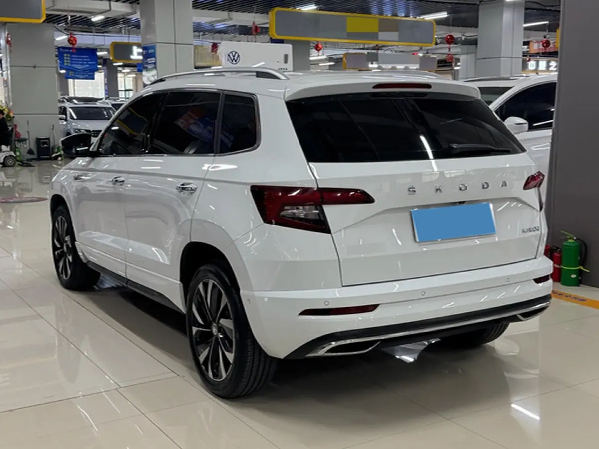 2023 Skoda Karoq 1.4T 150HP L4 7DCT,autocango,china used car exporter,china ev exporter,chinese used car exporter,chinese used ev exporter