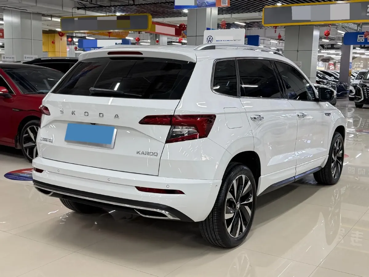 2023 Skoda Karoq 1.4T 150HP L4 7DCT,autocango,china used car exporter,china ev exporter,chinese used car exporter,chinese used ev exporter