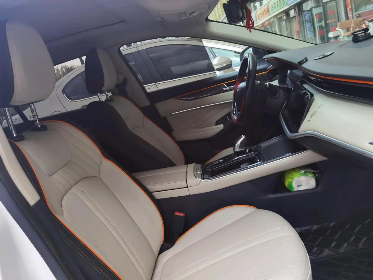 2021 DongFeng Aeolus YiXuan MAX 1.5T 190HP L4 7DCT,autocango,china used car exporter,china ev exporter,chinese used car exporter,chinese used ev exporter