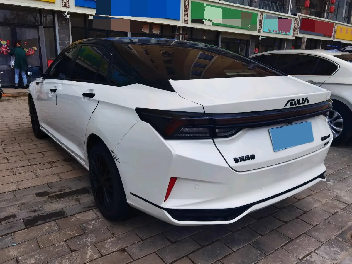 2021 DongFeng Aeolus YiXuan MAX 1.5T 190HP L4 7DCT,autocango,china used car exporter,china ev exporter,chinese used car exporter,chinese used ev exporter