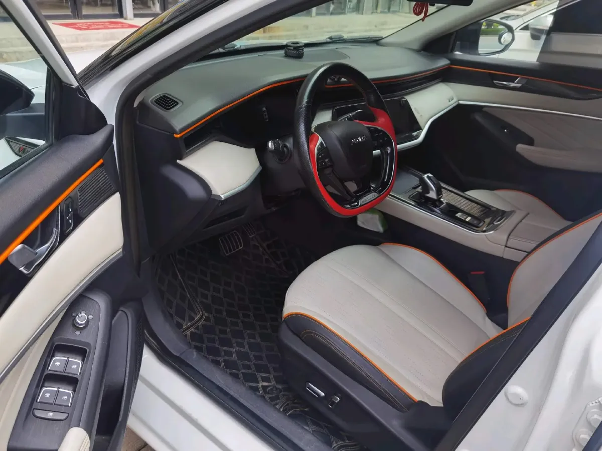 2021 DongFeng Aeolus YiXuan MAX 1.5T 190HP L4 7DCT,autocango,china used car exporter,china ev exporter,chinese used car exporter,chinese used ev exporter