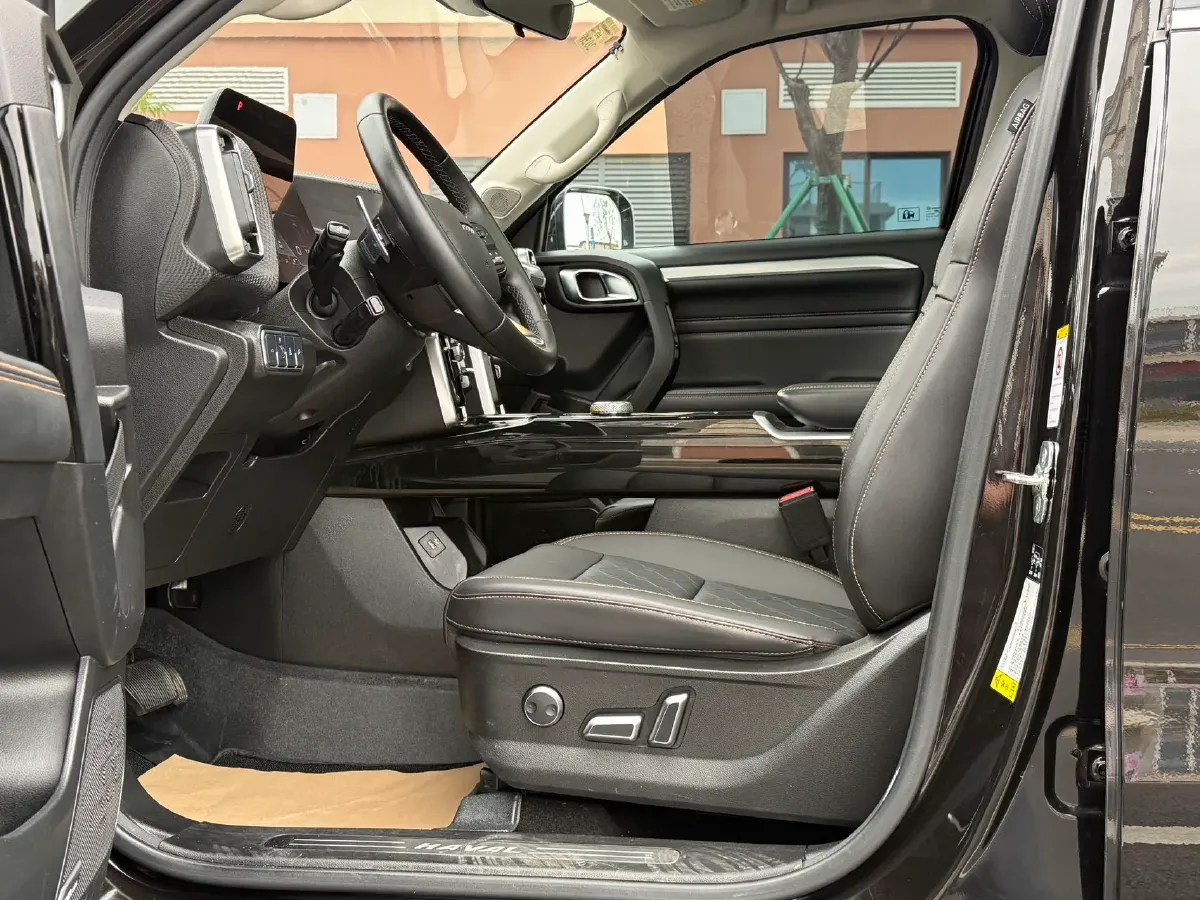 2022 Haval Dargo 2.0T 211HP L4 7DCT,autocango,china used car exporter,china ev exporter,chinese used car exporter,chinese used ev exporter