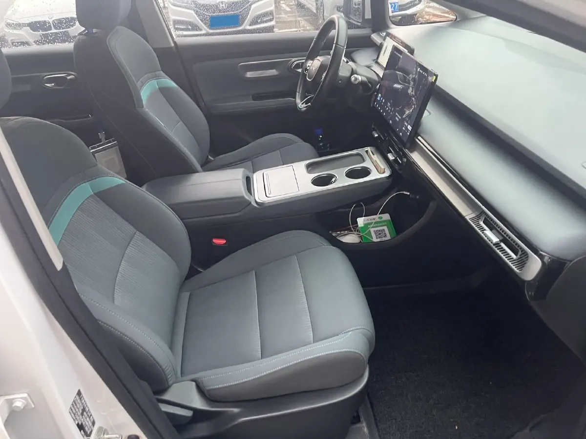 2023 Everus VE-1 BEV 61.3KWH,autocango,china used car exporter,china ev exporter,chinese used car exporter,chinese used ev exporter