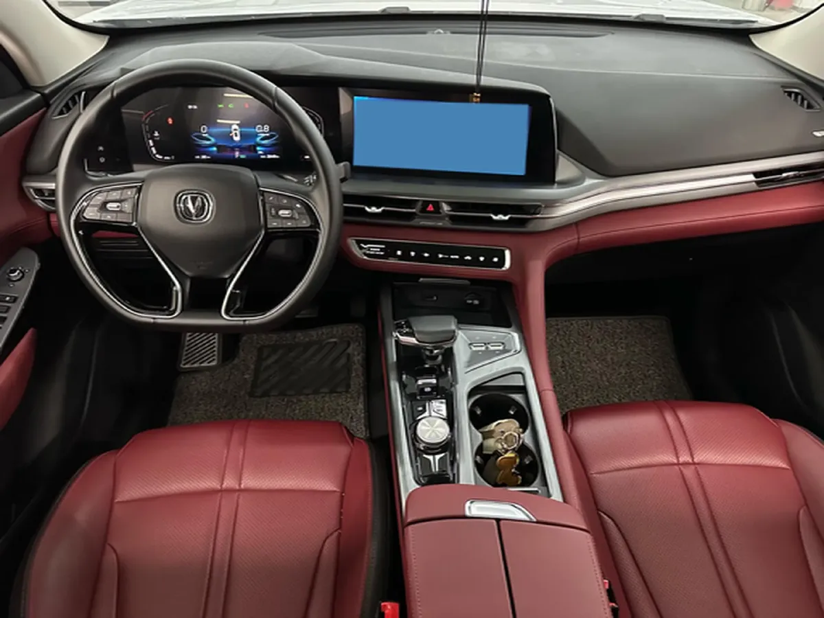 2022 ChangAn CS75 Plus 1.5T 178HP L4 6AT,autocango,china used car exporter,china ev exporter,chinese used car exporter,chinese used ev exporter