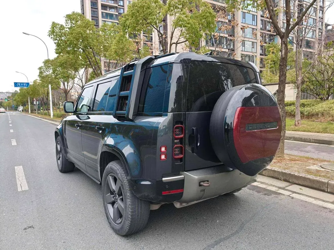 2023 Land Rover Defender 3.0T 400HP L6 8AT,autocango,china used car exporter,china ev exporter,chinese used car exporter,chinese used ev exporter