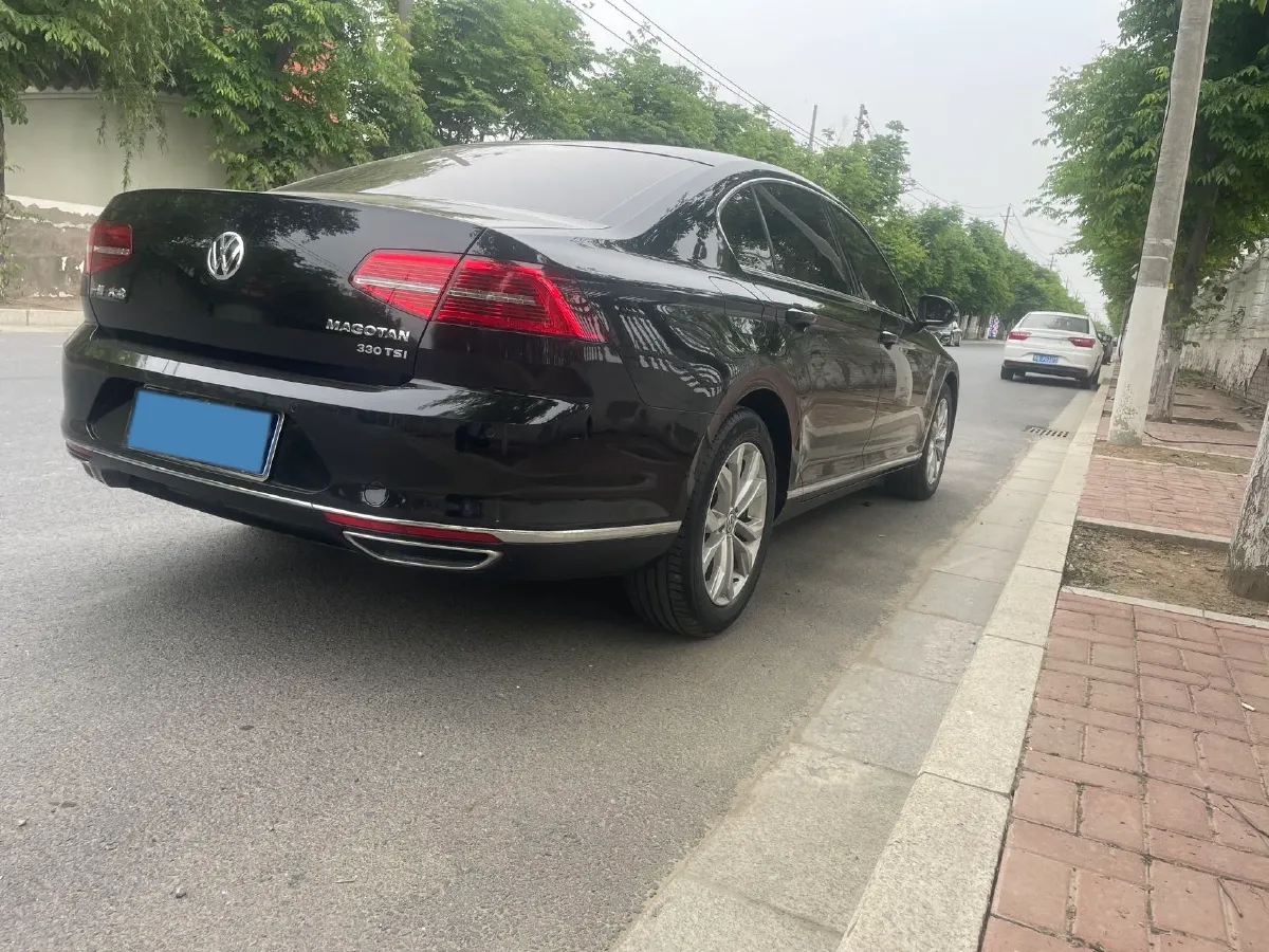 2018 Volkswagen Magotan 1.8T 180HP L4 7DCT,autocango,china used car exporter,china ev exporter,chinese used car exporter,chinese used ev exporter