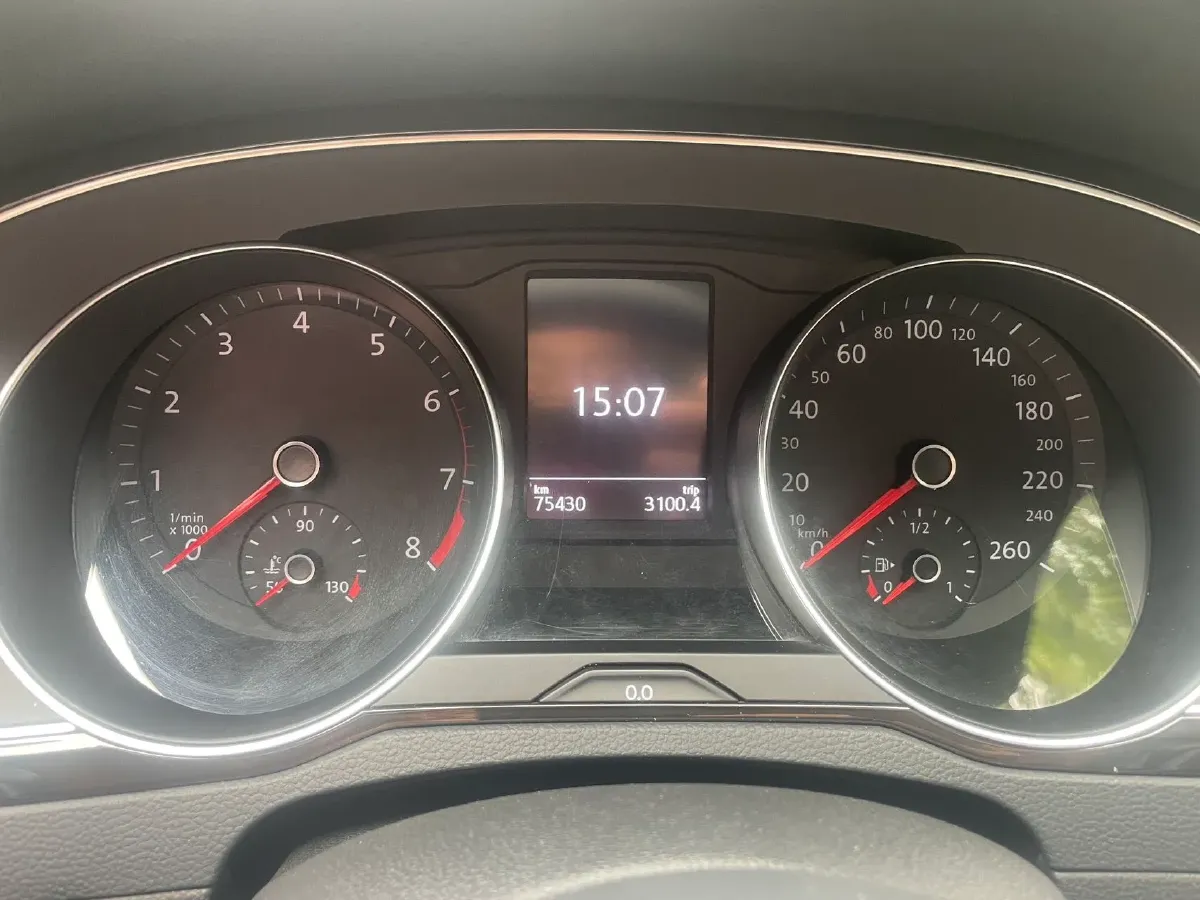 2018 Volkswagen Magotan 1.8T 180HP L4 7DCT,autocango,china used car exporter,china ev exporter,chinese used car exporter,chinese used ev exporter