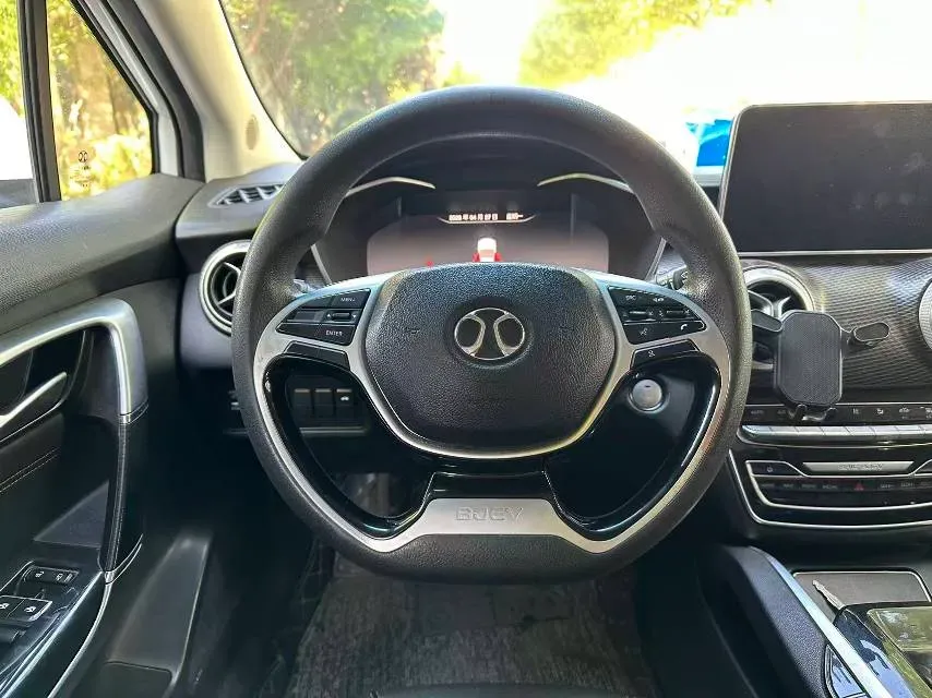 2018 BeiJing Auto EU5 BEV 53.66KWH,autocango,china used car exporter,china ev exporter,chinese used car exporter,chinese used ev exporter