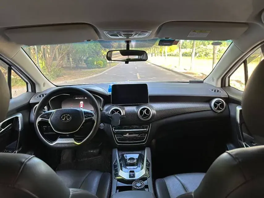 2018 BeiJing Auto EU5 BEV 53.66KWH,autocango,china used car exporter,china ev exporter,chinese used car exporter,chinese used ev exporter