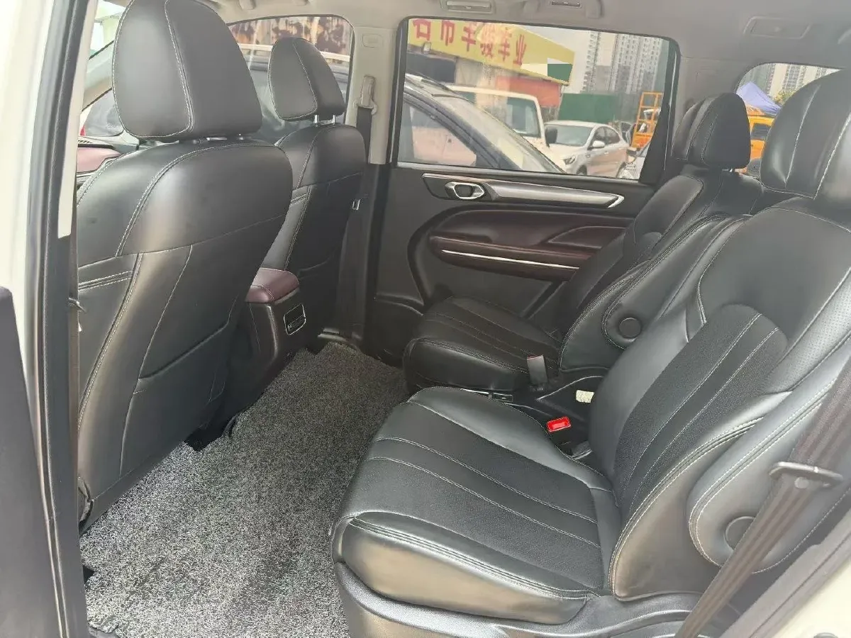 2021 GAC Trumpchi M6 1.5T 169HP L4 7DCT,autocango,china used car exporter,china ev exporter,chinese used car exporter,chinese used ev exporter