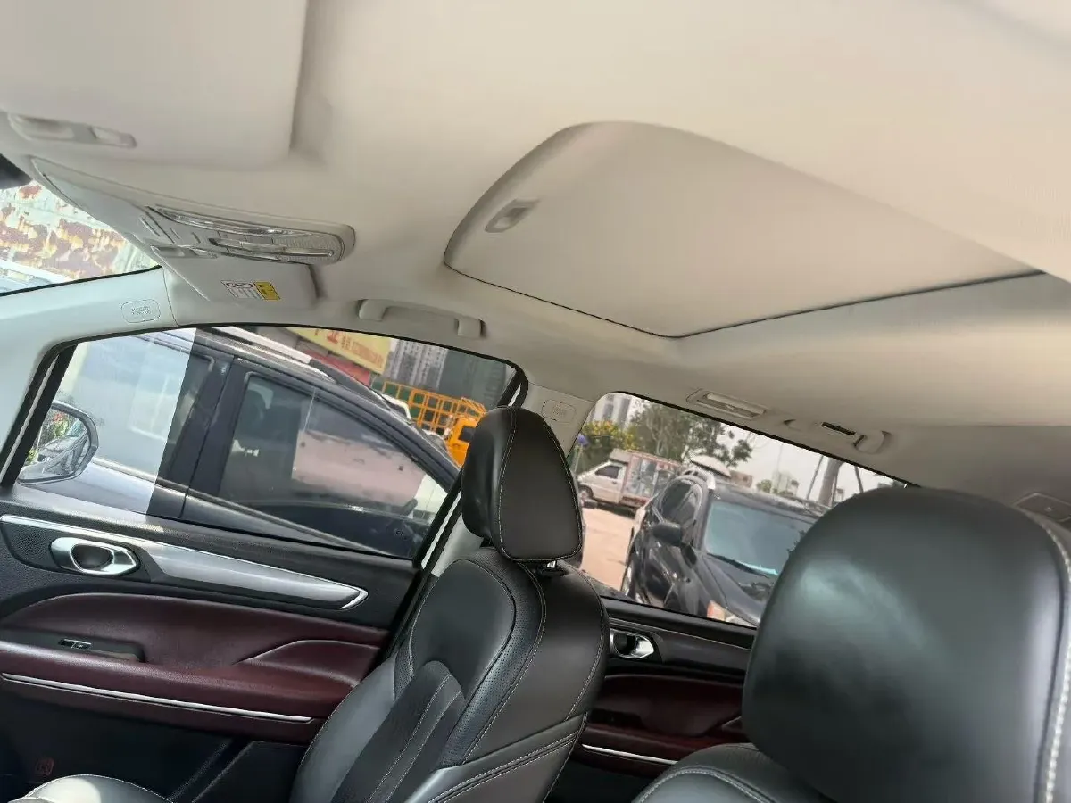 2021 GAC Trumpchi M6 1.5T 169HP L4 7DCT,autocango,china used car exporter,china ev exporter,chinese used car exporter,chinese used ev exporter