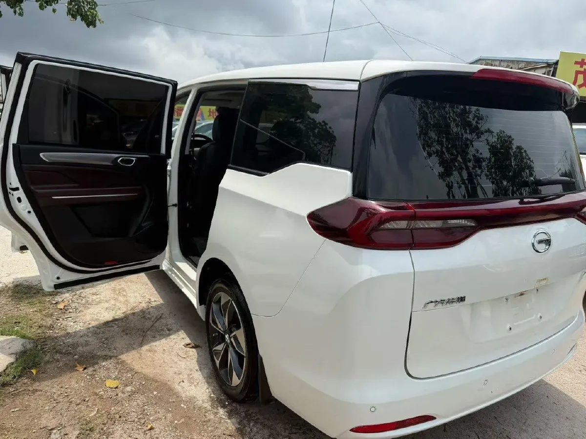 2021 GAC Trumpchi M6 1.5T 169HP L4 7DCT,autocango,china used car exporter,china ev exporter,chinese used car exporter,chinese used ev exporter