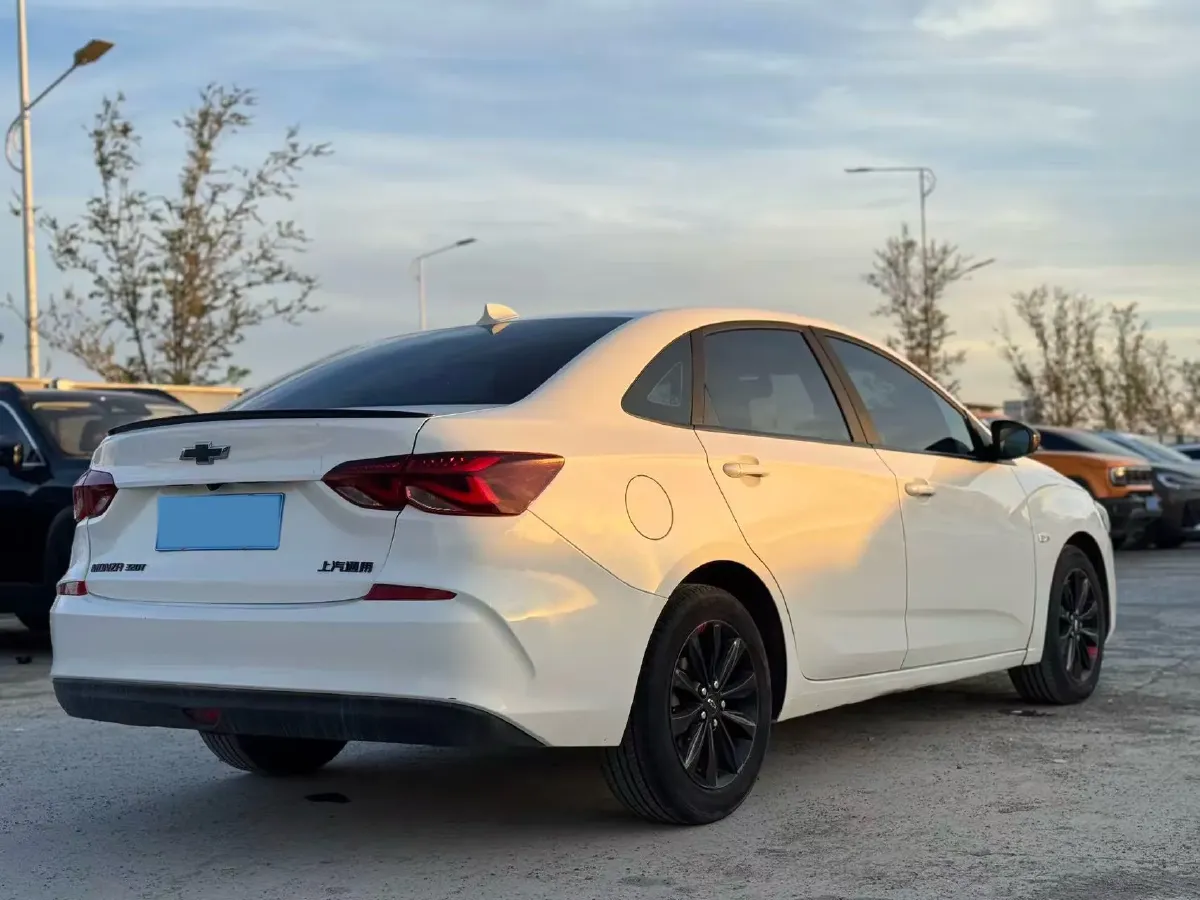 2019 Chevrolet Monza 1.0T 125HP L3 6DCT,autocango,china used car exporter,china ev exporter,chinese used car exporter,chinese used ev exporter