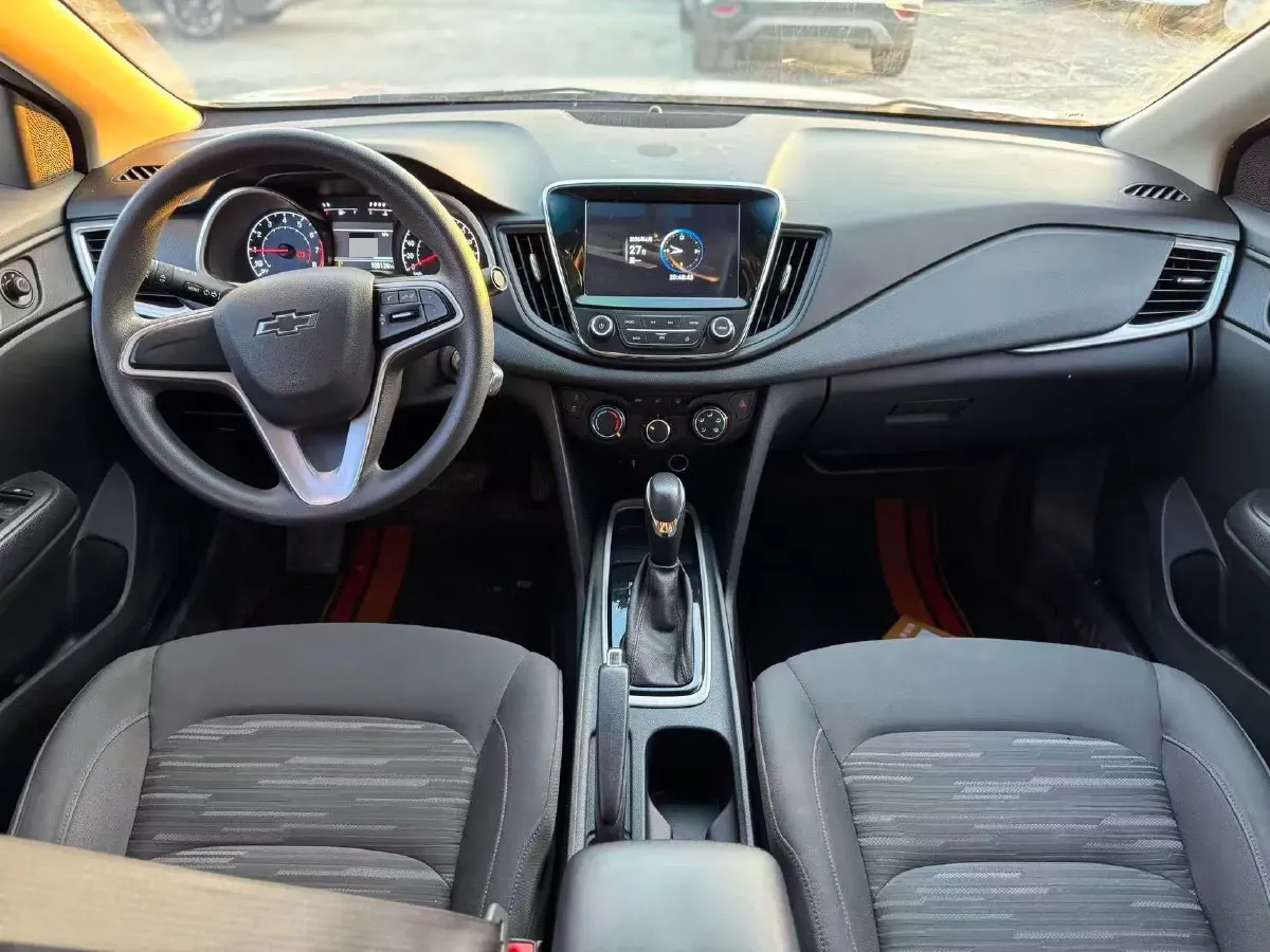 2019 Chevrolet Monza 1.0T 125HP L3 6DCT,autocango,china used car exporter,china ev exporter,chinese used car exporter,chinese used ev exporter