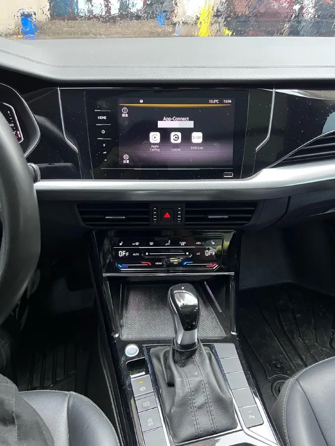 2023 Volkswagen Passat 2.0T 186HP L4 7DCT,autocango,china used car exporter,china ev exporter,chinese used car exporter,chinese used ev exporter