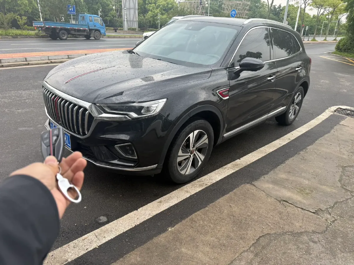 2022 HongQi HS5 2.0T 224HP L4 6AT,autocango,china used car exporter,china ev exporter,chinese used car exporter,chinese used ev exporter