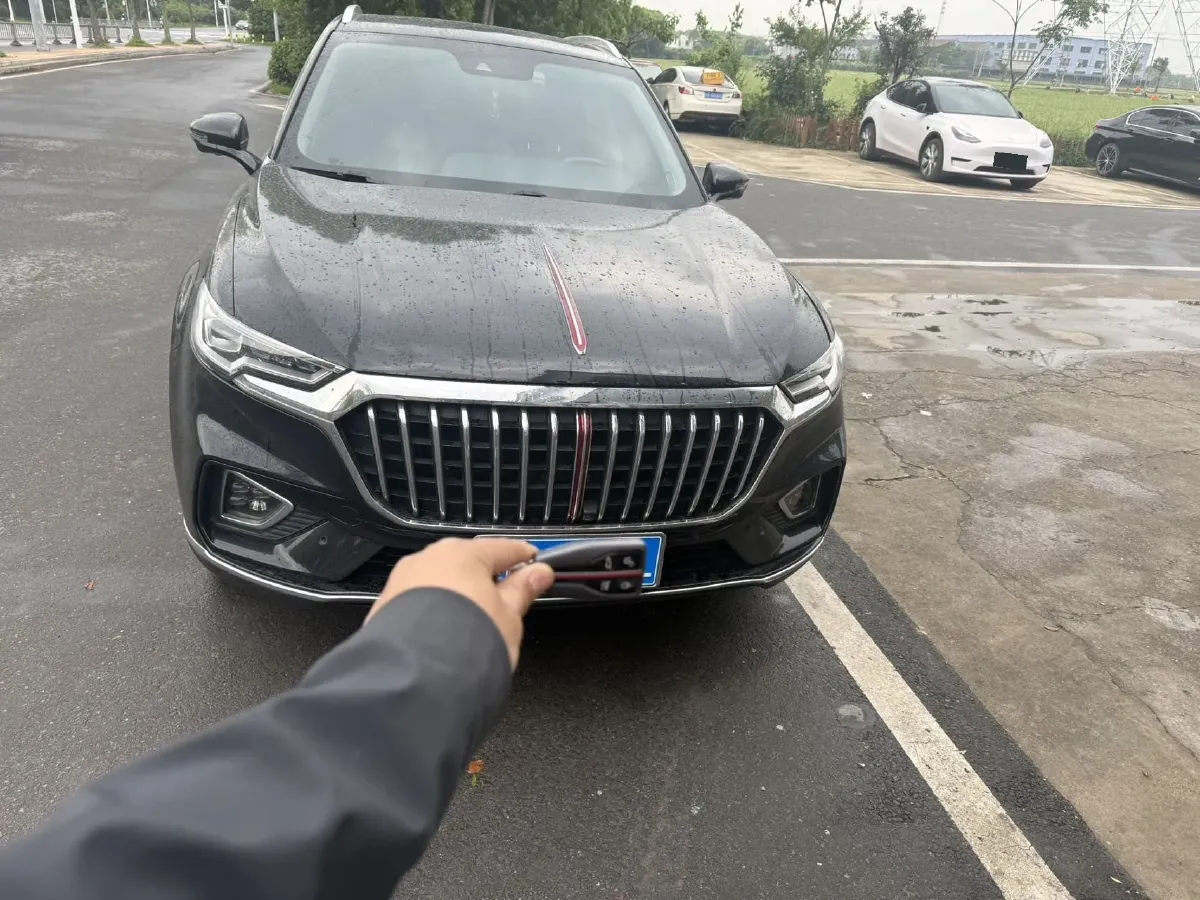2022 HongQi HS5 2.0T 224HP L4 6AT,autocango,china used car exporter,china ev exporter,chinese used car exporter,chinese used ev exporter