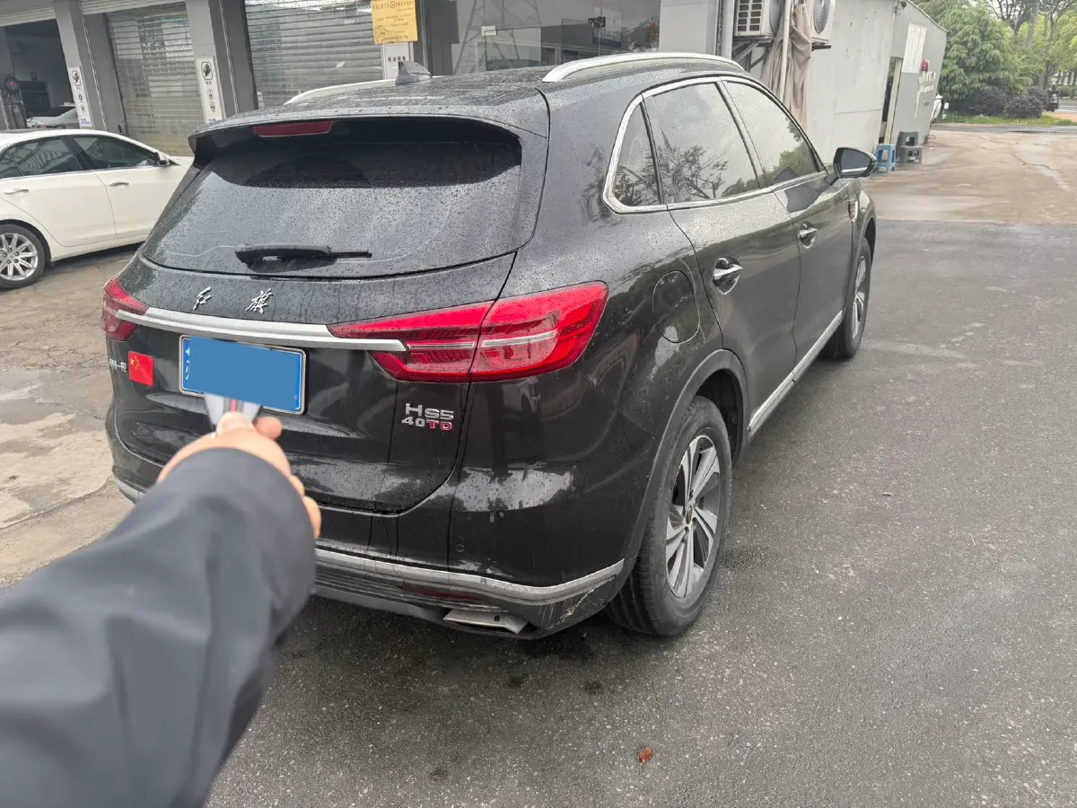 2022 HongQi HS5 2.0T 224HP L4 6AT,autocango,china used car exporter,china ev exporter,chinese used car exporter,chinese used ev exporter