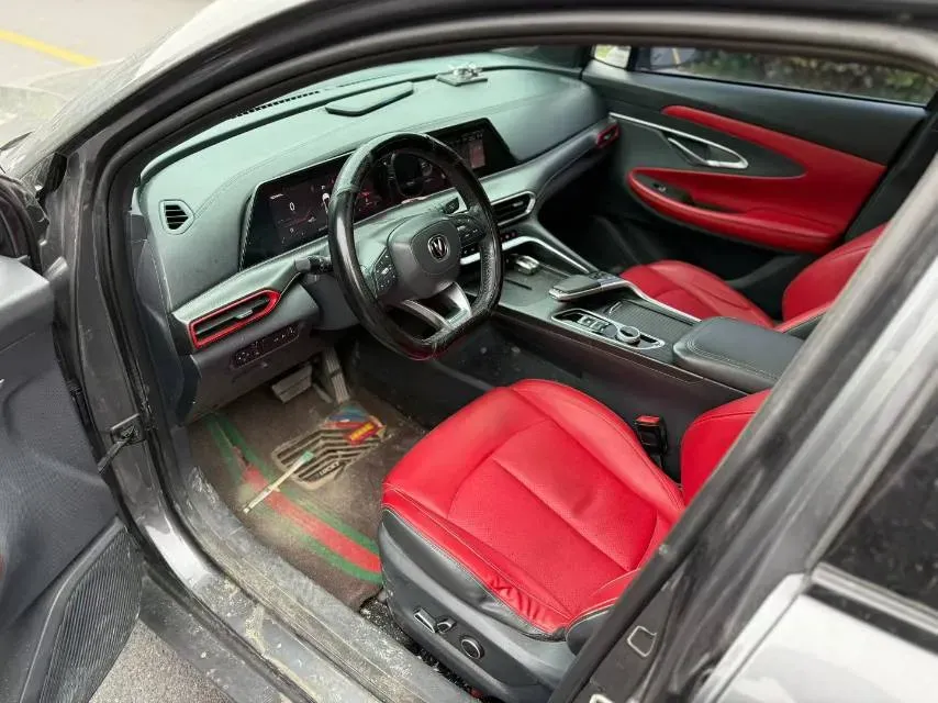 2020 ChangAn UNI-T 1.5T 180HP L4 7DCT,autocango,china used car exporter,china ev exporter,chinese used car exporter,chinese used ev exporter