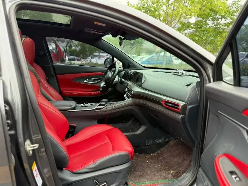 2020 ChangAn UNI-T 1.5T 180HP L4 7DCT,autocango,china used car exporter,china ev exporter,chinese used car exporter,chinese used ev exporter