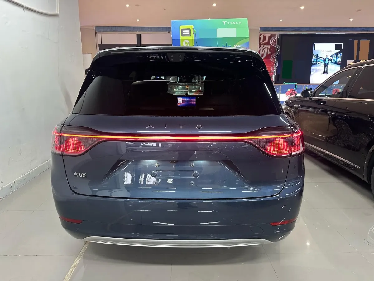 2024 AITO AITO M9 1.5T 152HP L4 REEV 42KWH,autocango,china used car exporter,china ev exporter,chinese used car exporter,chinese used ev exporter