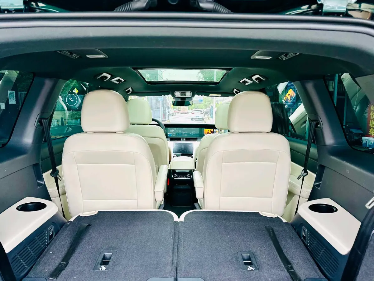 2021 Li ONE Range Extended 131HP REEV 40.5KWH,autocango,china used car exporter,china ev exporter,chinese used car exporter,chinese used ev exporter