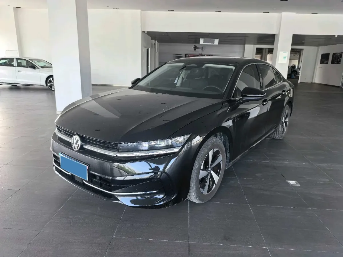 2024 Volkswagen Magotan 1.5T 160HP L4 7DCT,autocango,china used car exporter,china ev exporter,chinese used car exporter,chinese used ev exporter
