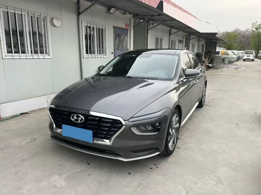 2021 Hyundai Mistra 1.8L 143HP L4 CVT,autocango,china used car exporter,china ev exporter,chinese used car exporter,chinese used ev exporter