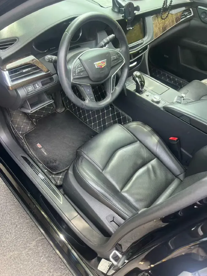 2020 Cadillac CT6 2.0T 241HP L4 10AT,autocango,china used car exporter,china ev exporter,chinese used car exporter,chinese used ev exporter