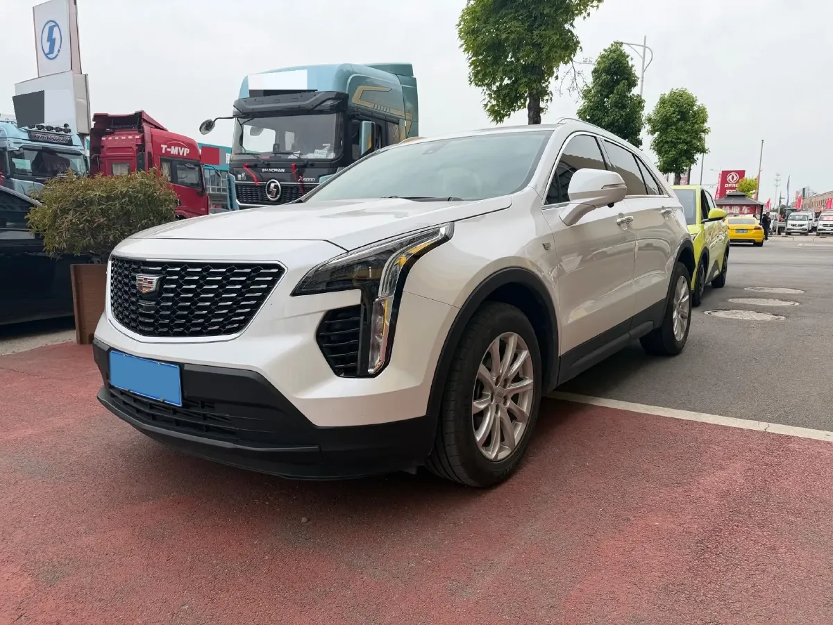 2022 Cadillac XT4 2.0T 237HP L4 9AT,autocango,china used car exporter,china ev exporter,chinese used car exporter,chinese used ev exporter