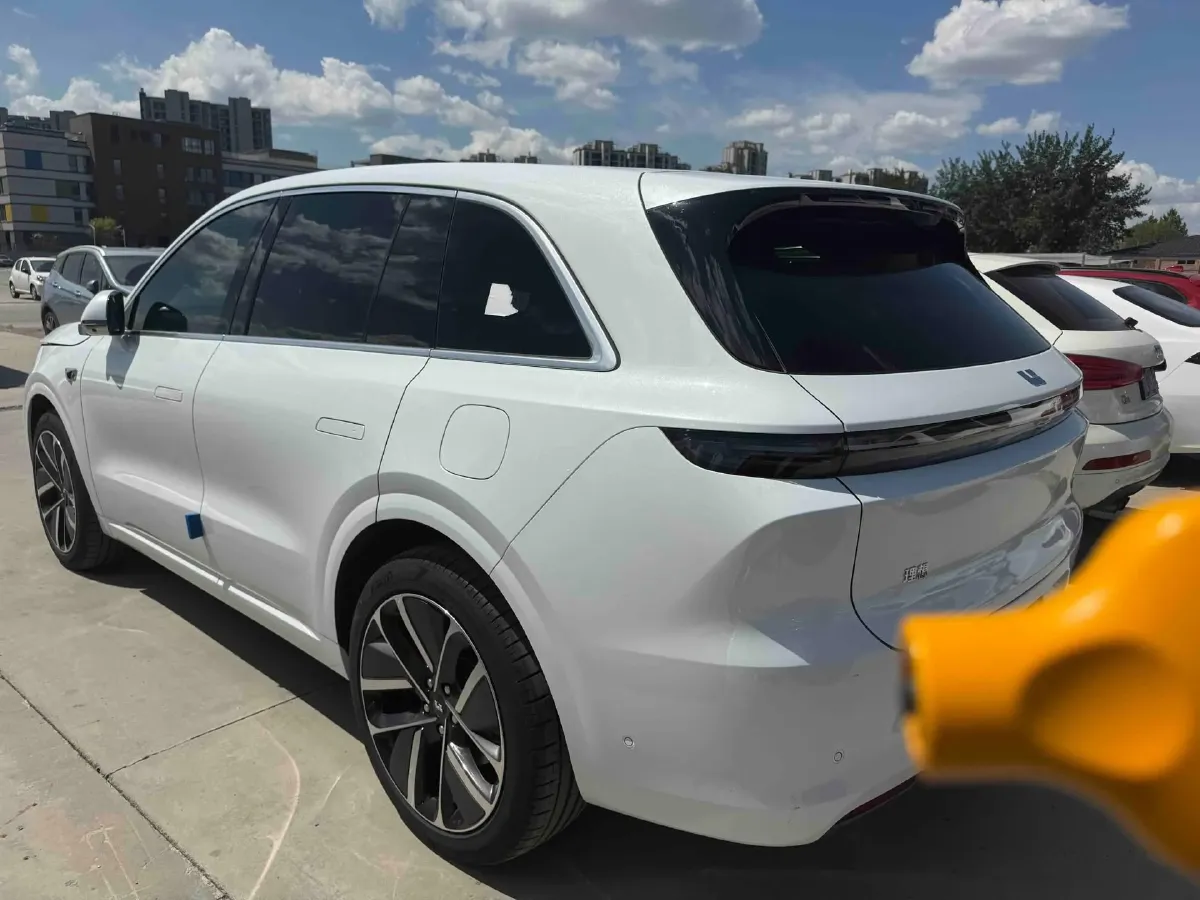 2024 Li L6 Range Extended 154HP L4 REEV 36.8KWH,autocango,china used car exporter,china ev exporter,chinese used car exporter,chinese used ev exporter