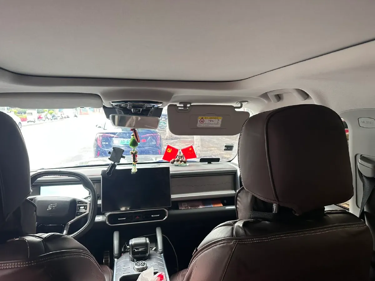 2023 Jetour Traveller 2.0T 254HP L4 7DCT,autocango,china used car exporter,china ev exporter,chinese used car exporter,chinese used ev exporter