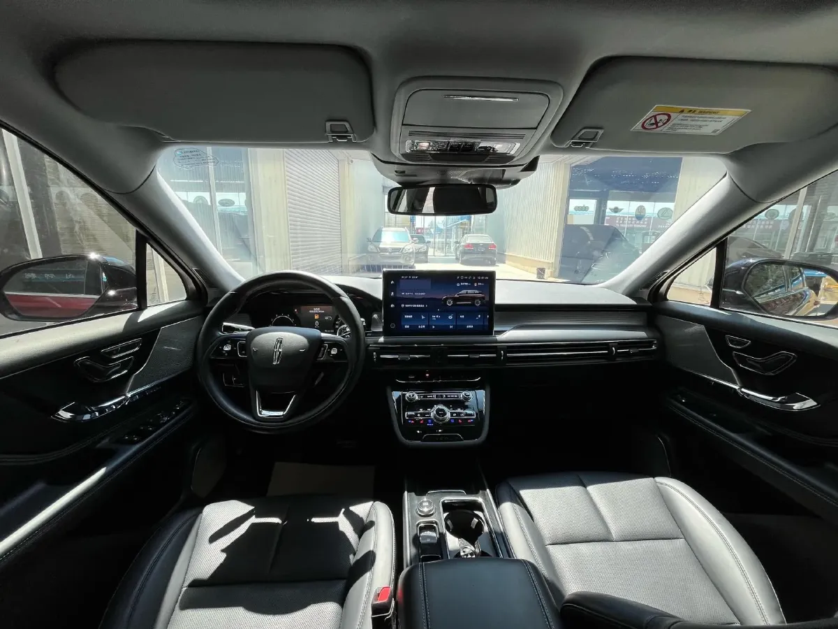 2020 Lincoln Corsair 2.0T 245HP L4 8AT,autocango,china used car exporter,china ev exporter,chinese used car exporter,chinese used ev exporter