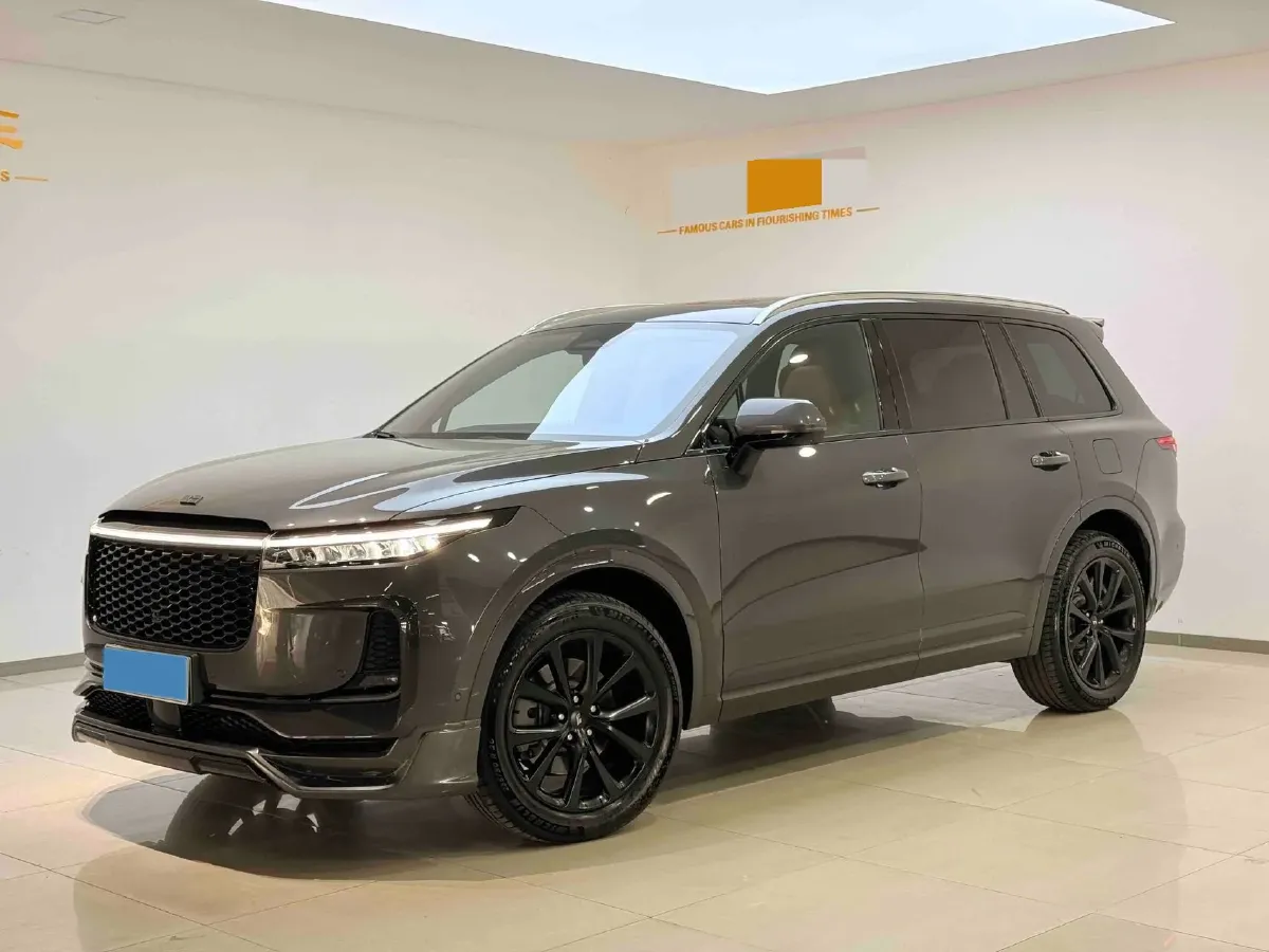 2021 Li ONE Range Extended 131HP REEV 40.5KWH,autocango,china used car exporter,china ev exporter,chinese used car exporter,chinese used ev exporter