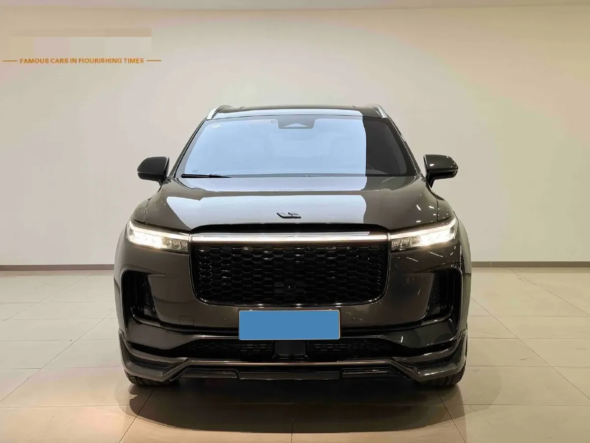 2021 Li ONE Range Extended 131HP REEV 40.5KWH,autocango,china used car exporter,china ev exporter,chinese used car exporter,chinese used ev exporter