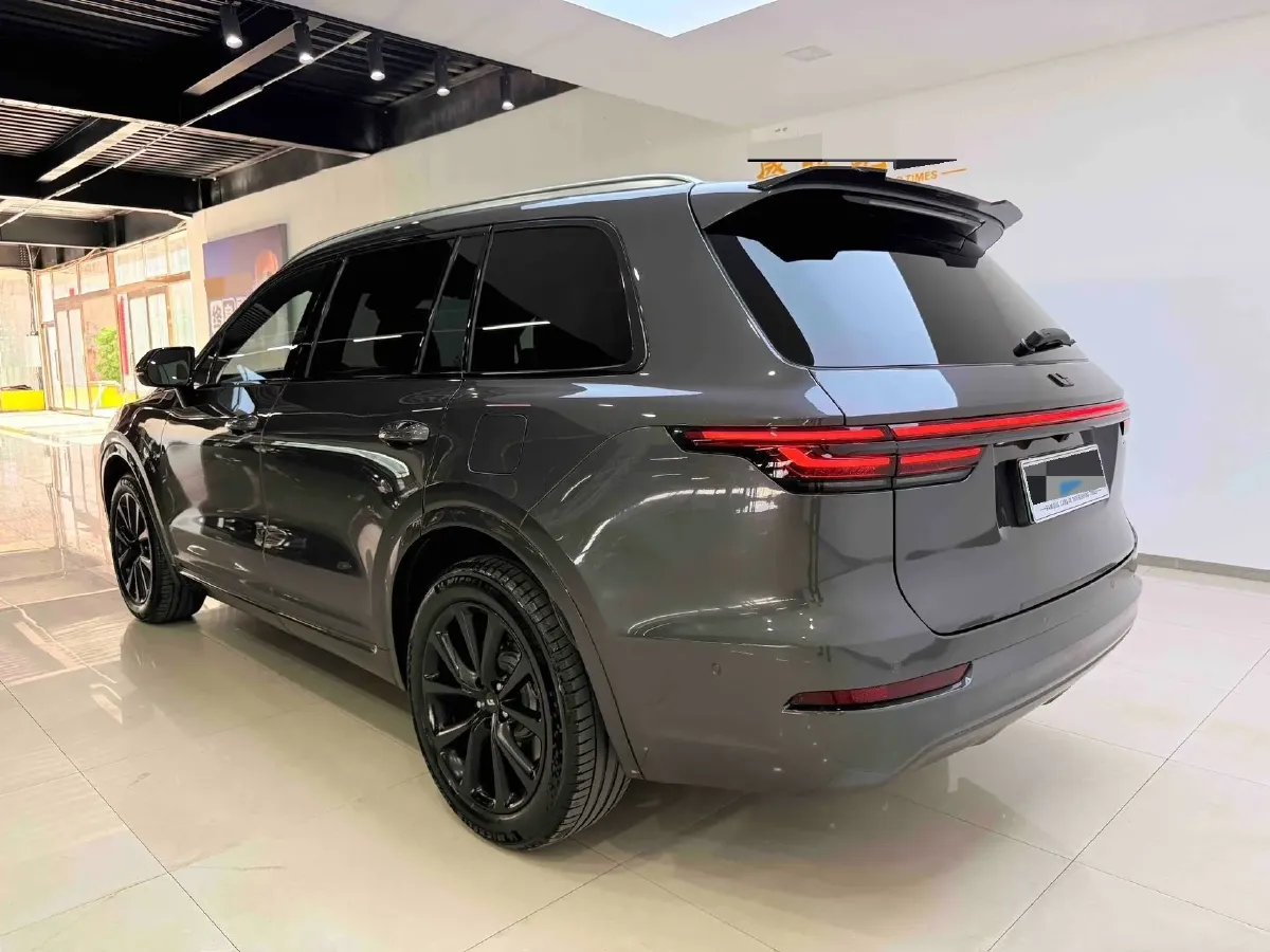2021 Li ONE Range Extended 131HP REEV 40.5KWH,autocango,china used car exporter,china ev exporter,chinese used car exporter,chinese used ev exporter