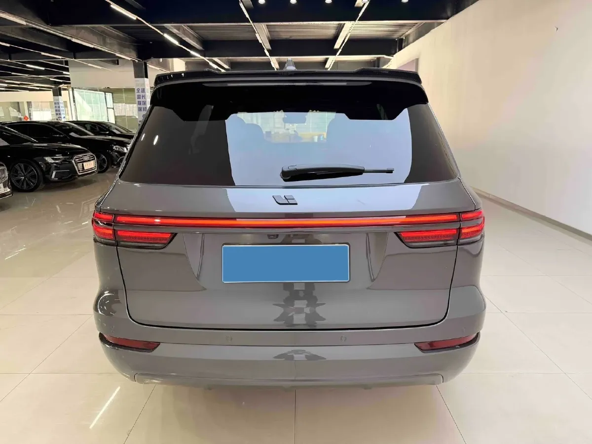 2021 Li ONE Range Extended 131HP REEV 40.5KWH,autocango,china used car exporter,china ev exporter,chinese used car exporter,chinese used ev exporter