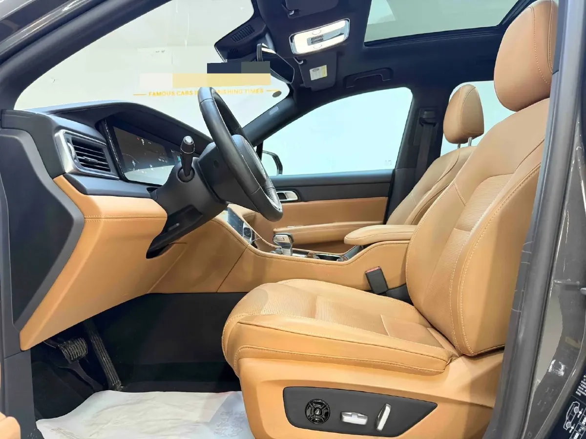 2021 Li ONE Range Extended 131HP REEV 40.5KWH,autocango,china used car exporter,china ev exporter,chinese used car exporter,chinese used ev exporter