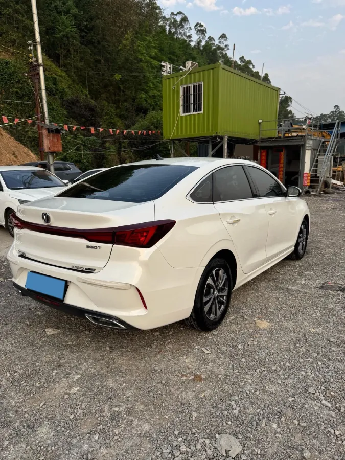 2022 ChangAn Eado 1.4T 160HP L4 7DCT,autocango,china used car exporter,china ev exporter,chinese used car exporter,chinese used ev exporter