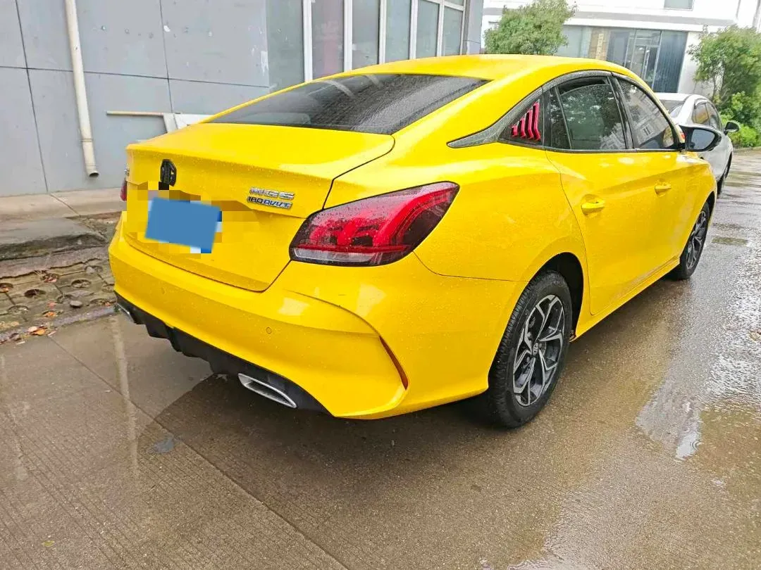 2021 MG 5 1.5L 120HP L4 CVT,autocango,china used car exporter,china ev exporter,chinese used car exporter,chinese used ev exporter