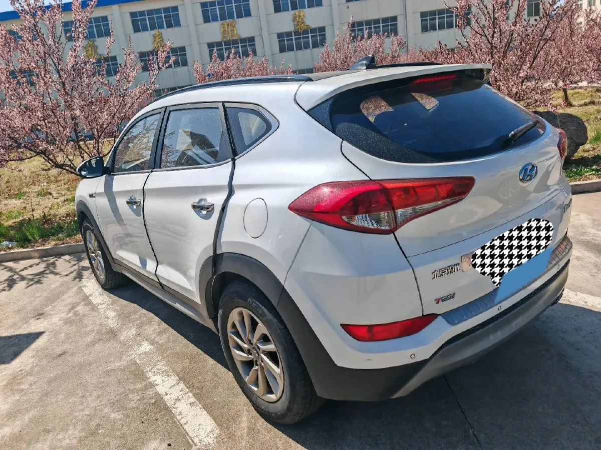2018 Hyundai Tucson 1.6T 177HP L4 7DCT,autocango,china used car exporter,china ev exporter,chinese used car exporter,chinese used ev exporter