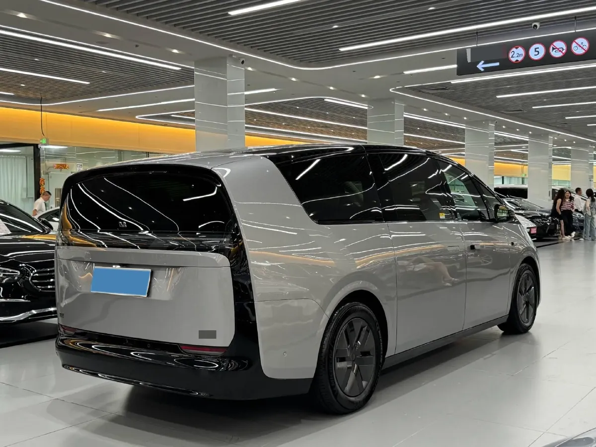2024 Li MEGA BEV 102.7KWH,autocango,china used car exporter,china ev exporter,chinese used car exporter,chinese used ev exporter