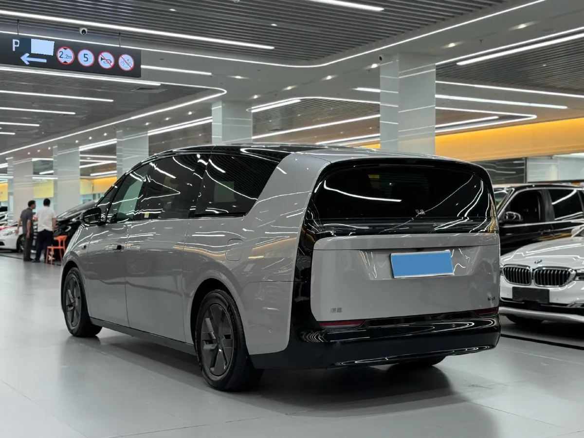 2024 Li MEGA BEV 102.7KWH,autocango,china used car exporter,china ev exporter,chinese used car exporter,chinese used ev exporter