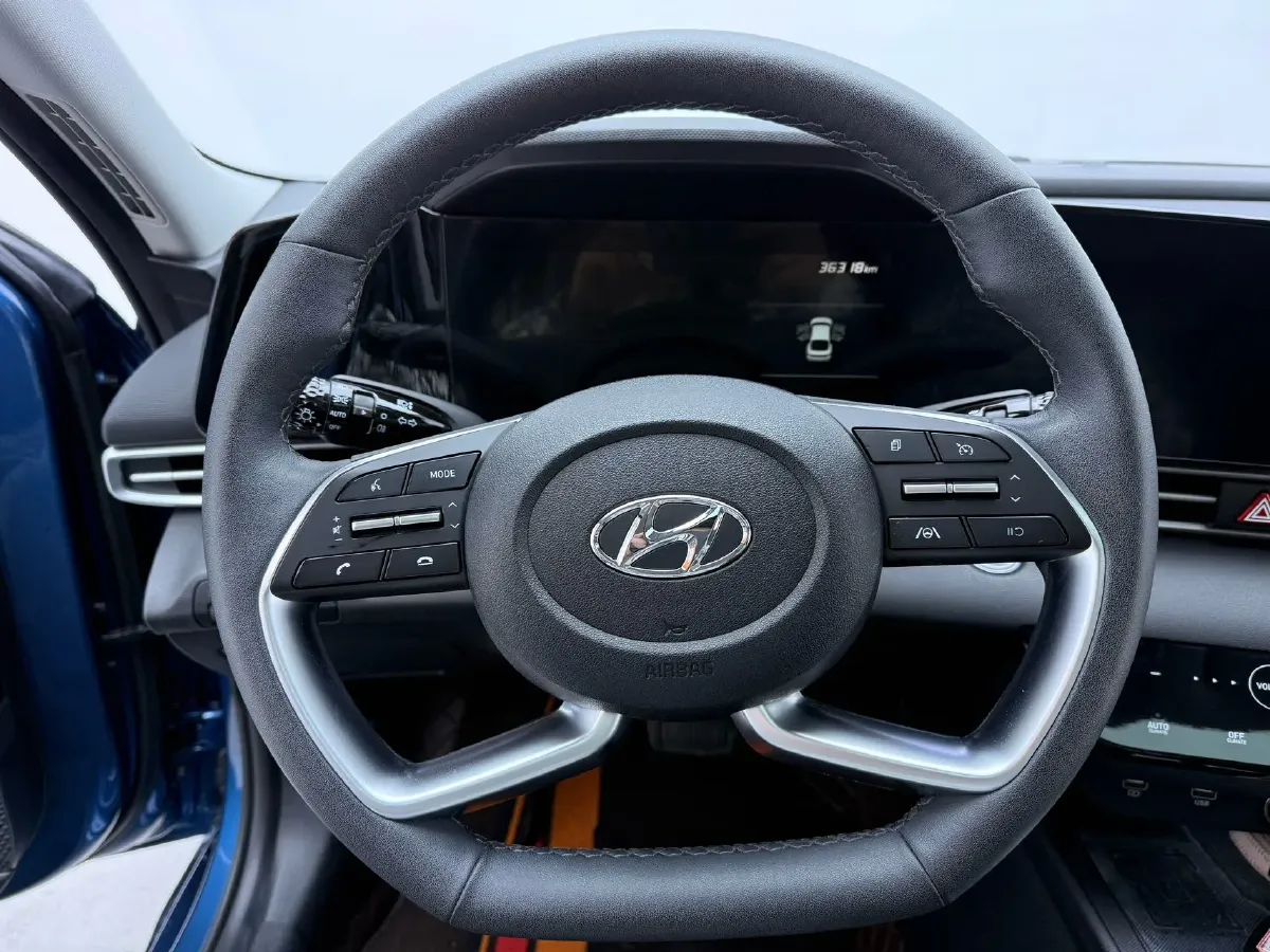 2021 Hyundai Elantra 1.5L 115HP L4 CVT,autocango,china used car exporter,china ev exporter,chinese used car exporter,chinese used ev exporter