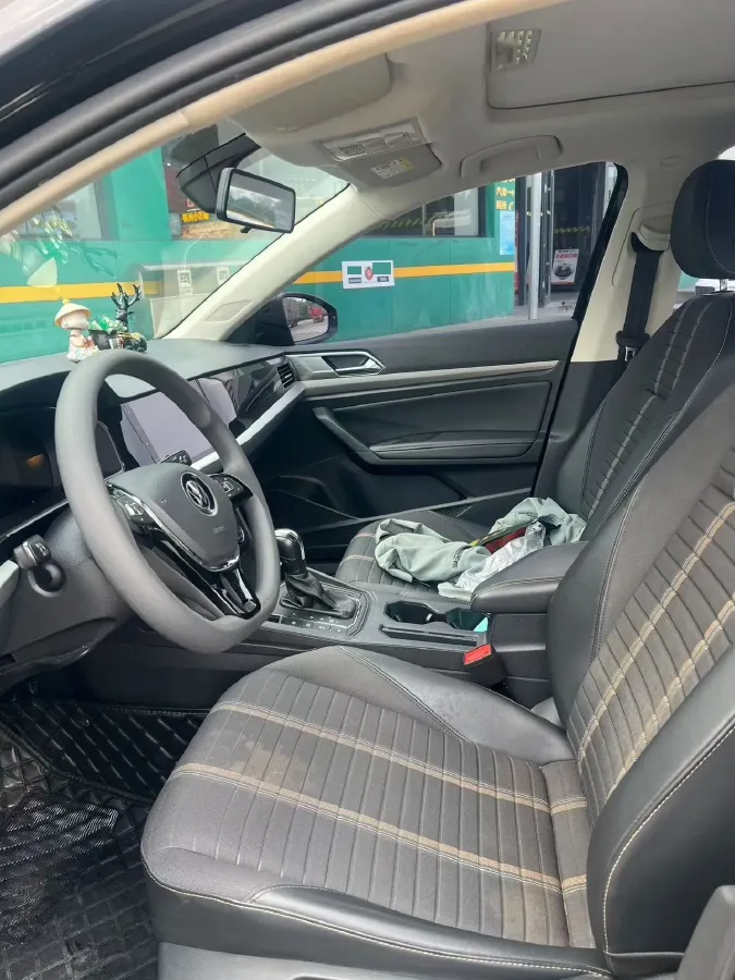 2021 Volkswagen Lavida 1.4T 150HP L4 7DCT,autocango,china used car exporter,china ev exporter,chinese used car exporter,chinese used ev exporter