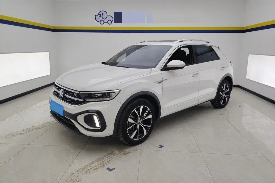 2023 Volkswagen T-Roc 1.5T 160HP L4 7DCT,autocango,china used car exporter,china ev exporter,chinese used car exporter,chinese used ev exporter