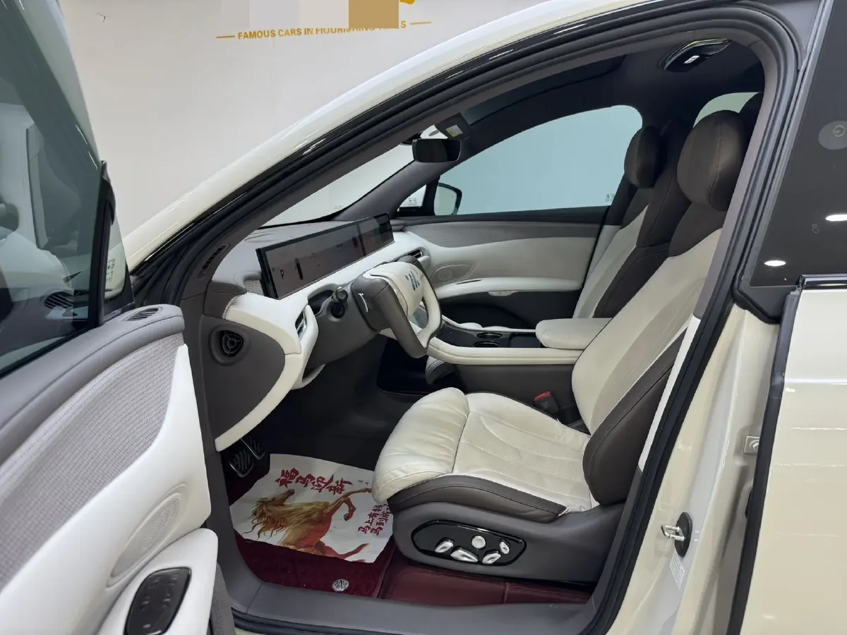 2023 IM LS7 BEV 90KWH,autocango,china used car exporter,china ev exporter,chinese used car exporter,chinese used ev exporter