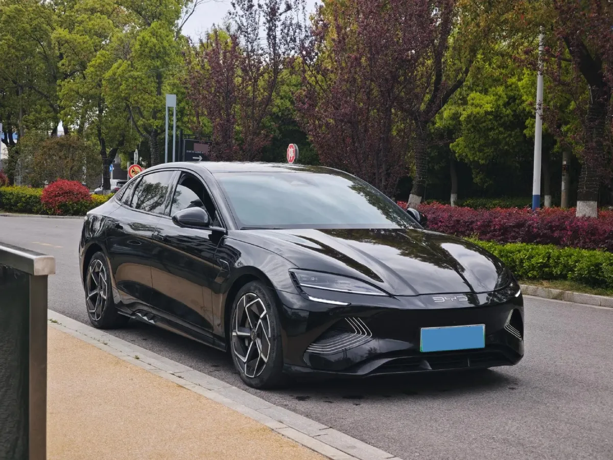 2022 Leapmotor C01 BEV 90KWH,autocango,china used car exporter,china ev exporter,chinese used car exporter,chinese used ev exporter