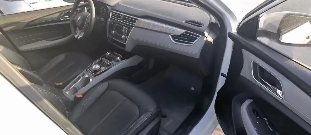 2018 Roewe Ei5 BEV 35KWH,autocango,china used car exporter,china ev exporter,chinese used car exporter,chinese used ev exporter